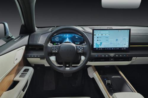 THE NEXT ERA IN MULTIMEDIA: LEXUS INTERFACE SETS A NEW STANDARD ...